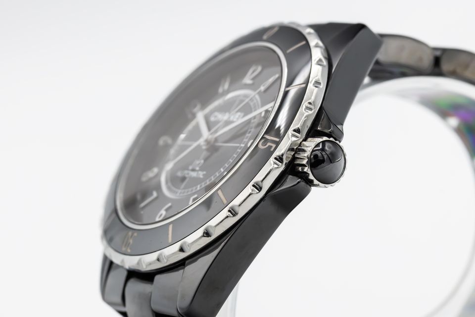 Chanel J12 H0685 Image 2